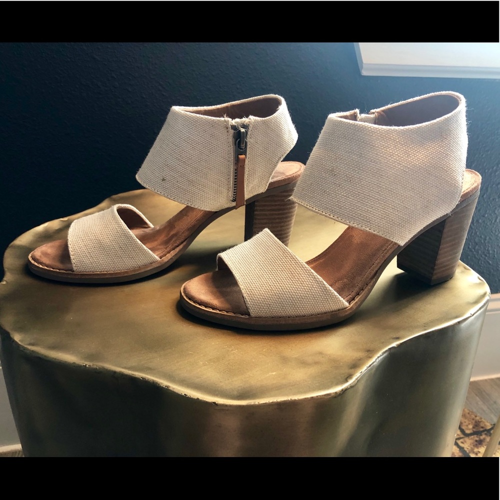 TOMS Natural Yarn Dye Majorca Sandals